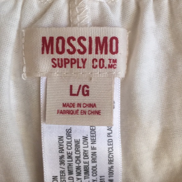 Shorts - Picture 3 of 3